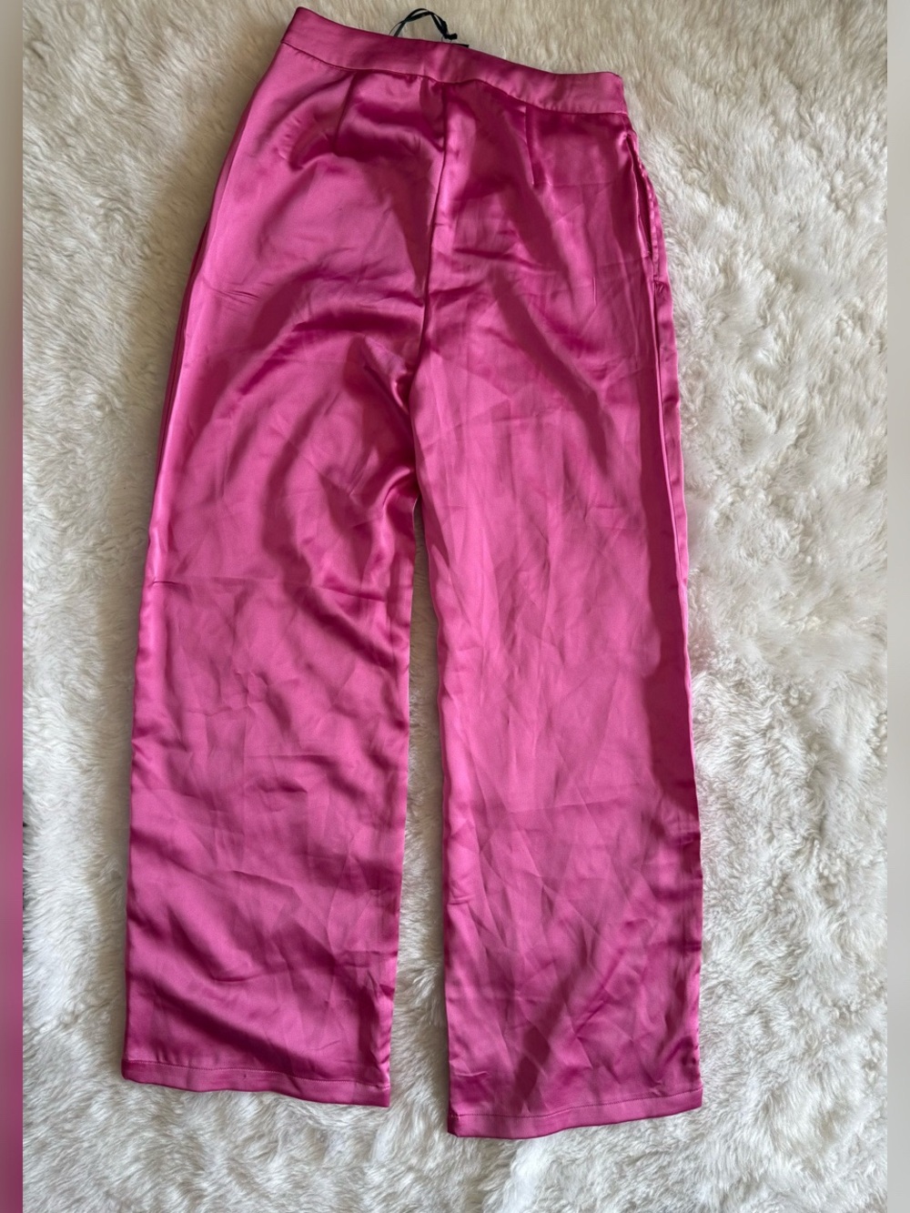 Sincerely Jules satin hot pink wide leg pants - Picture 6 of 6